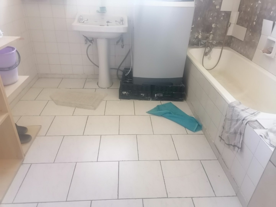 6 Bedroom Property for Sale in Universitas Free State